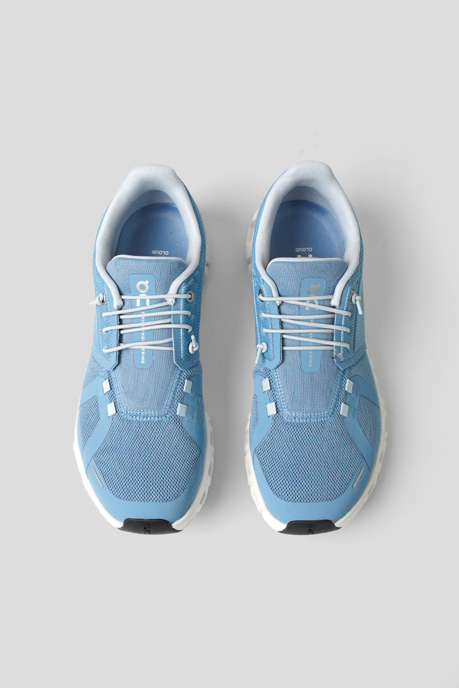 ON - SNEAKERS CLOUD 6 W CHAMBRAY ET WHITE - LE LABO STORE