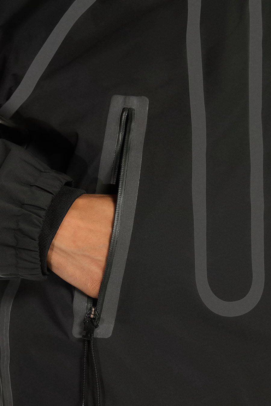 ON - VESTE WATERPROOF X IKON NOIRE - LE LABO STORE
