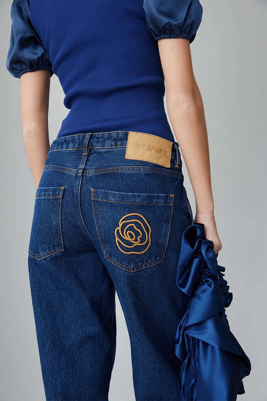 Le jean rose tendre taille élastique | United Colors of Benetton Le jean rose tendre taille élastique | United Colors of Benetton
