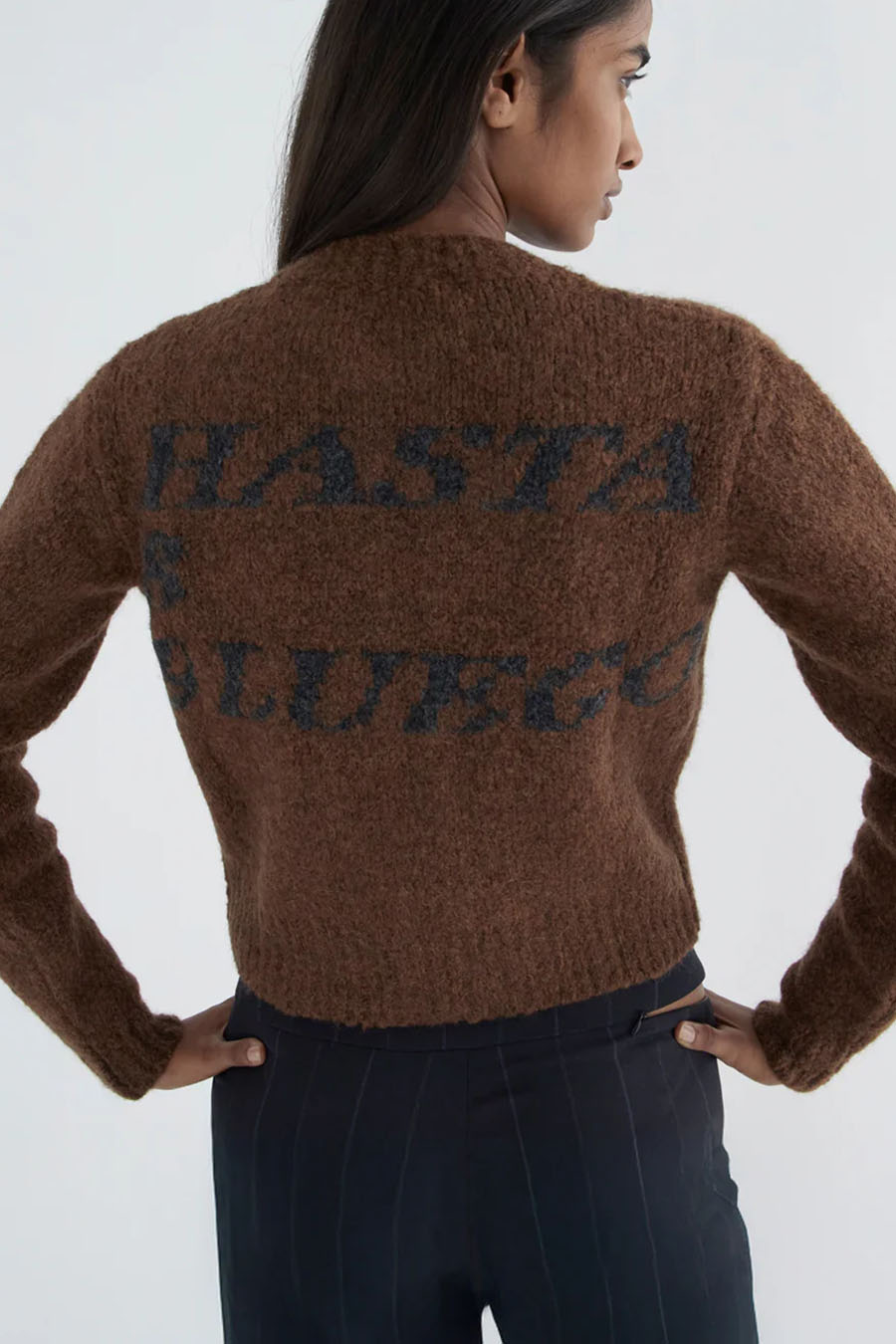 PALOMA WOOL - CARDIGAN HASTA LUEGO ZIP MARRON - LE LABO STORE