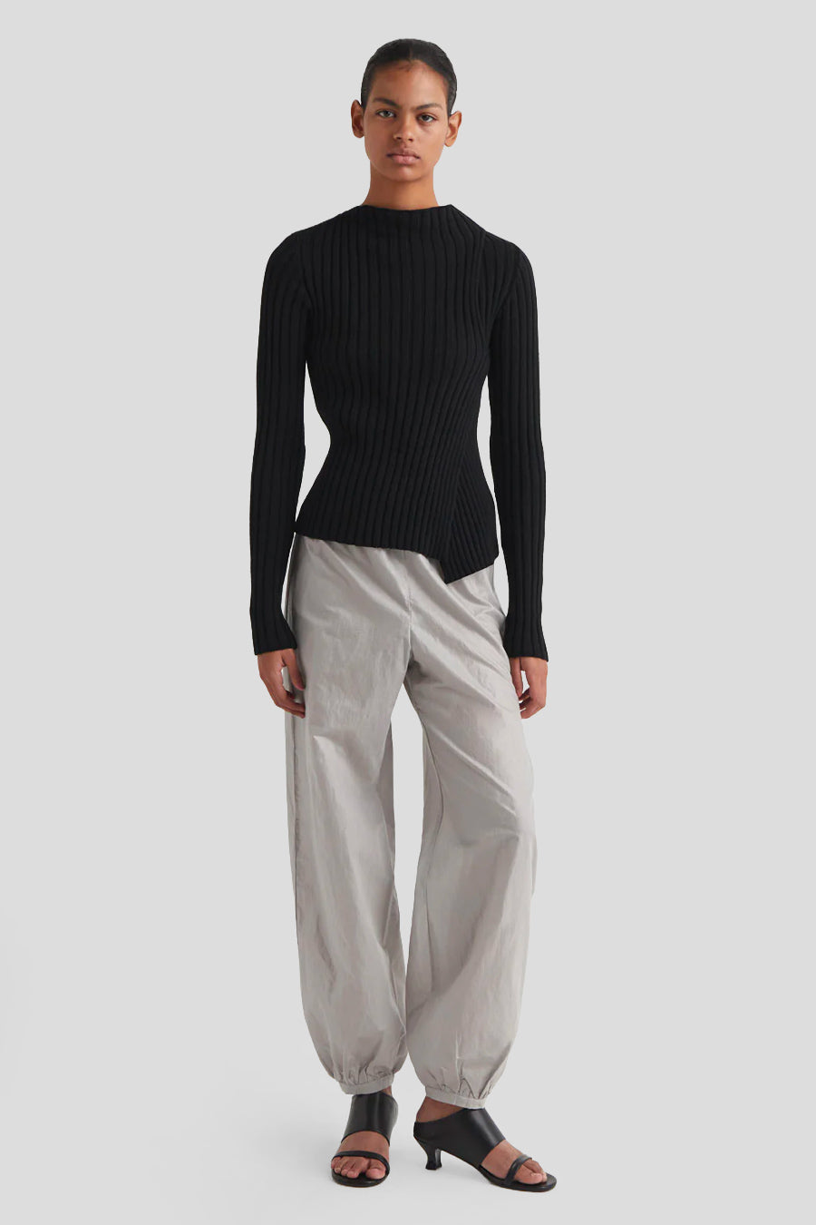 PALOMA WOOL - TRICOT ESMOLAR NOIR - LE LABO STORE