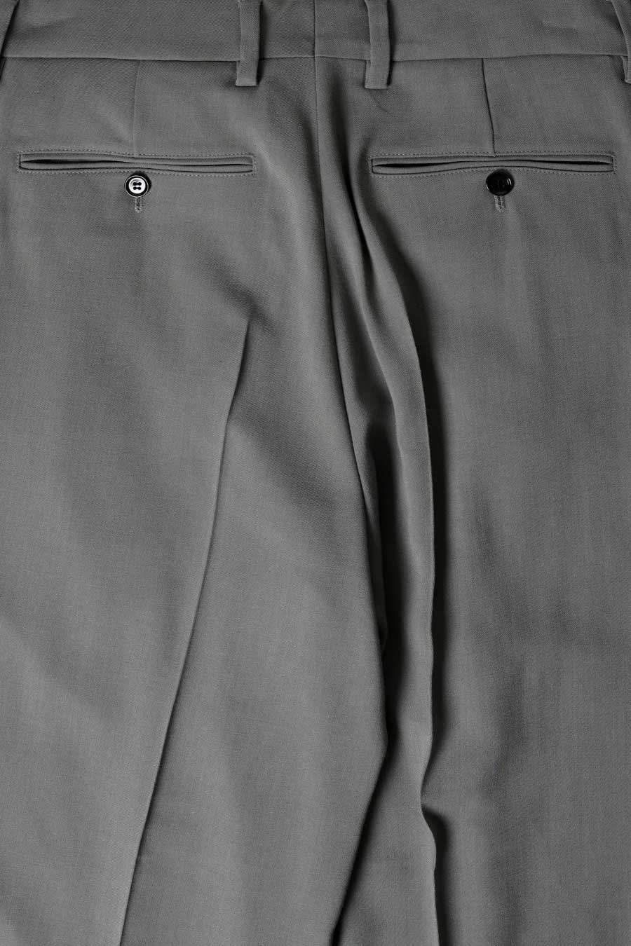 AMI PARIS - PANTALON STRAIGHT FIT GRIS MINÉRAL - LE LABO STORE