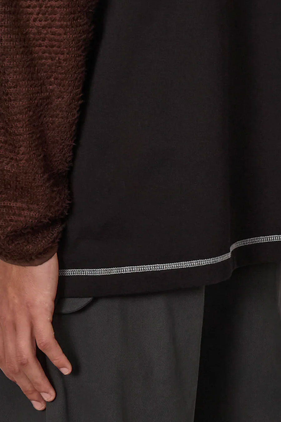 ROA HIKING - T-SHIRT BIO INFO STITCH NOIR - LE LABO STORE