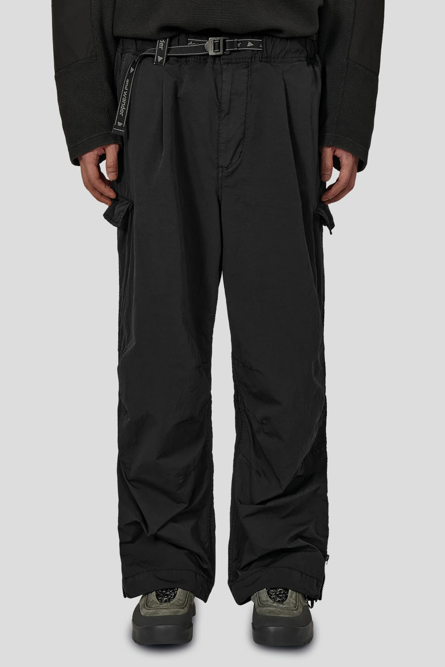 ROA HIKING - BLACK ROA X AND WANDER PANTS - LE LABO STORE