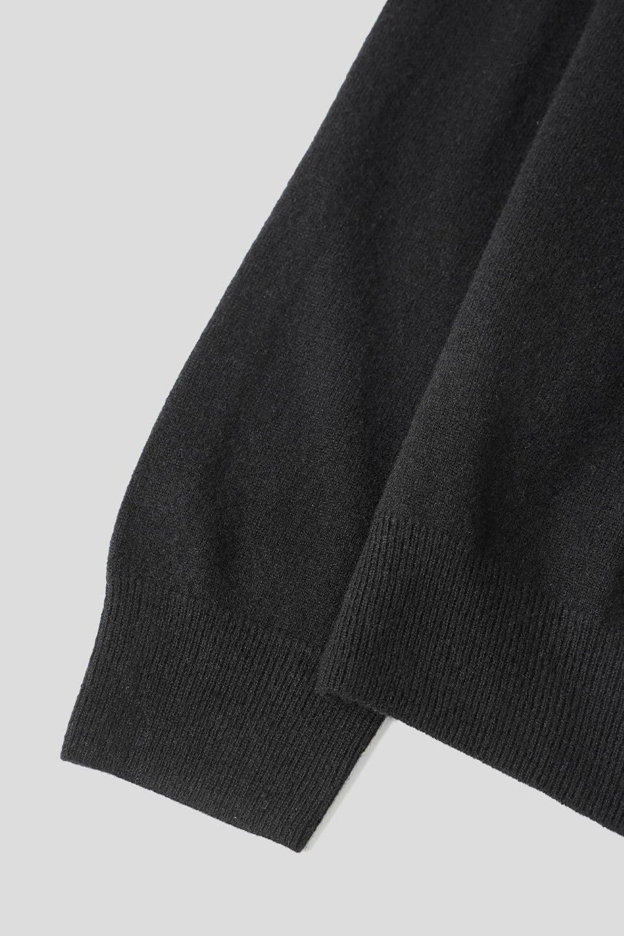 Comme des garçons SHIRT - PULL EN LAINE COL V CDG SHIRT NOIR - LE LABO STORE