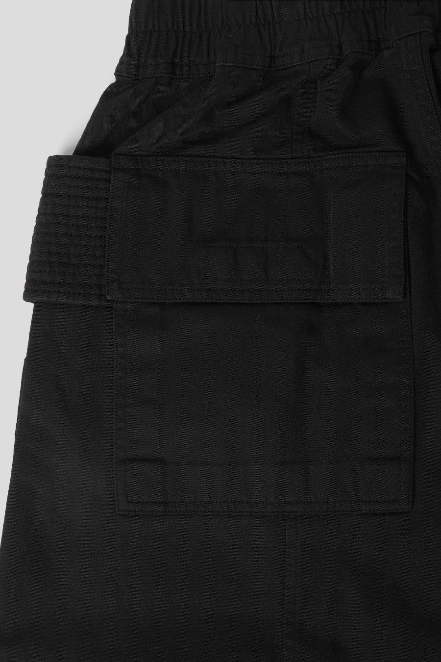 RICK OWENS DRKSHDW - PANTALON CARGO CREATCH WIDE DRAWSTRING NOIR - LE LABO STORE
