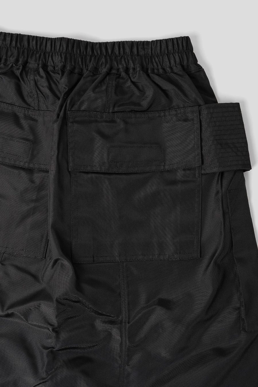 RICK OWENS DRKSHDW - BLACK CREATCH CARGO PODS SHORT  - LE LABO STORE