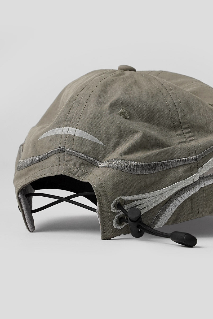 ROA HIKING - CASQUETTE PURSUIT GRISE - LE LABO STORE