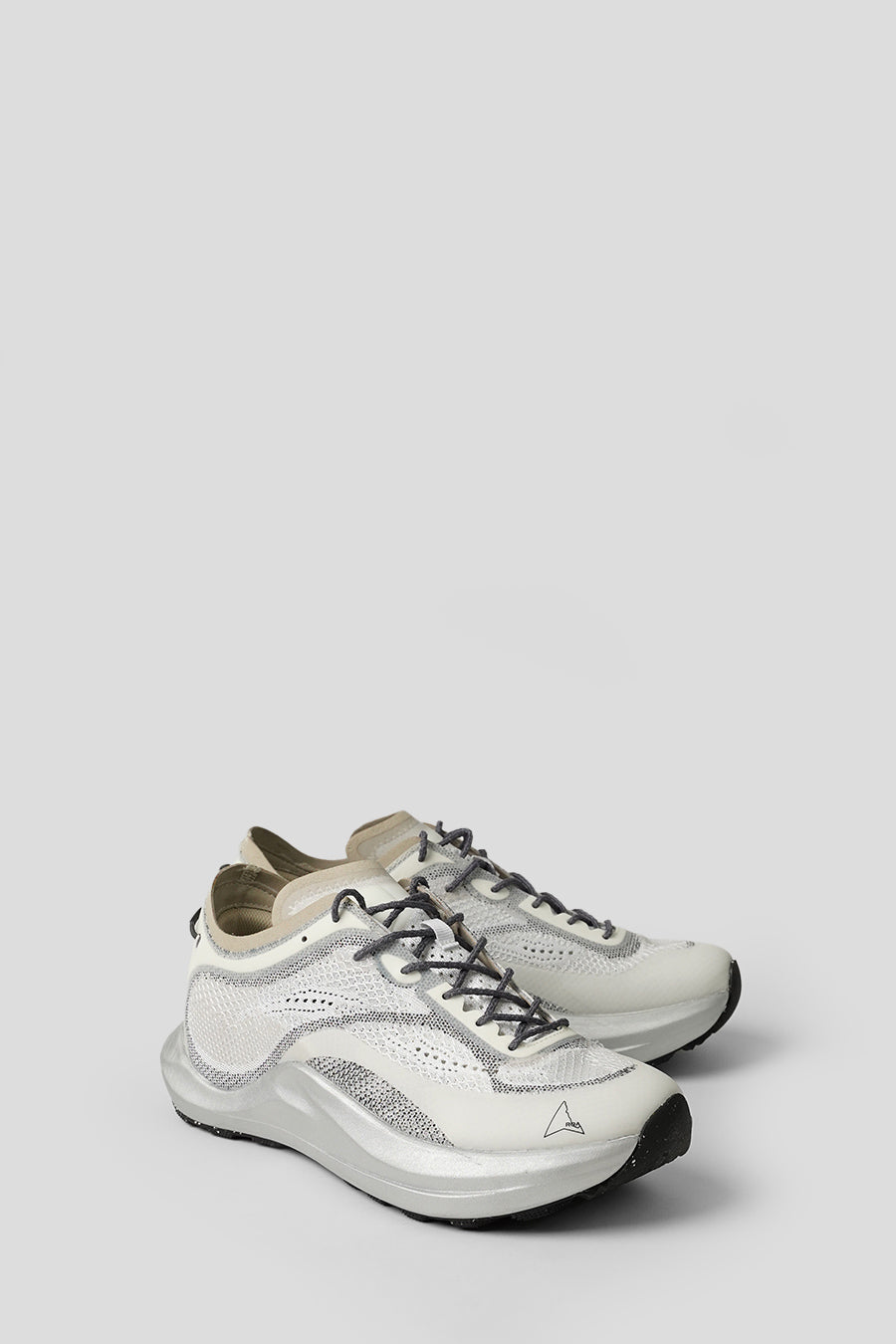 ROA HIKING - WHITES SELLA LITE SHOES - LE LABO STORE