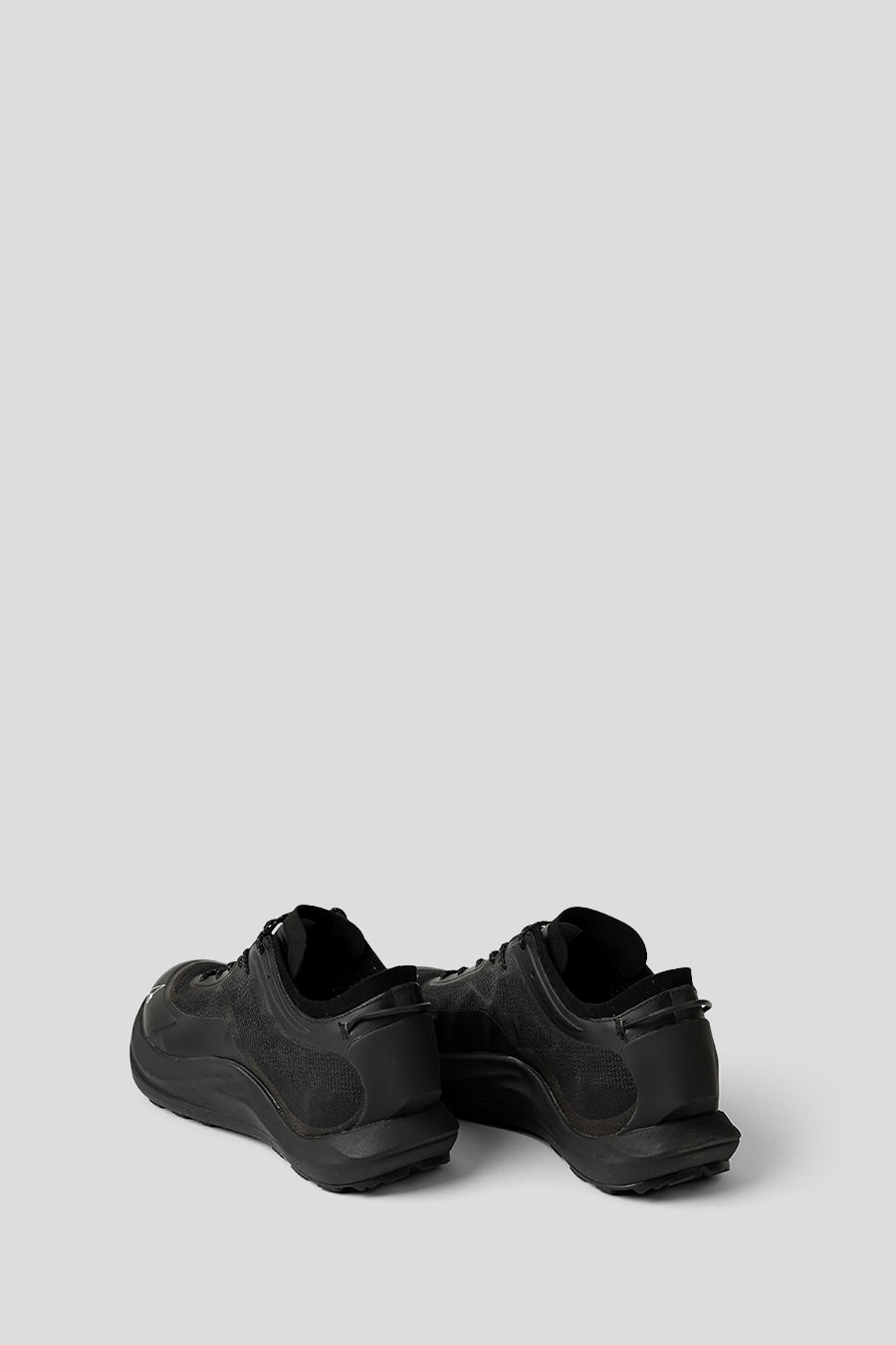 ROA HIKING - CHAUSSURES SELLA NOIRES - LE LABO STORE