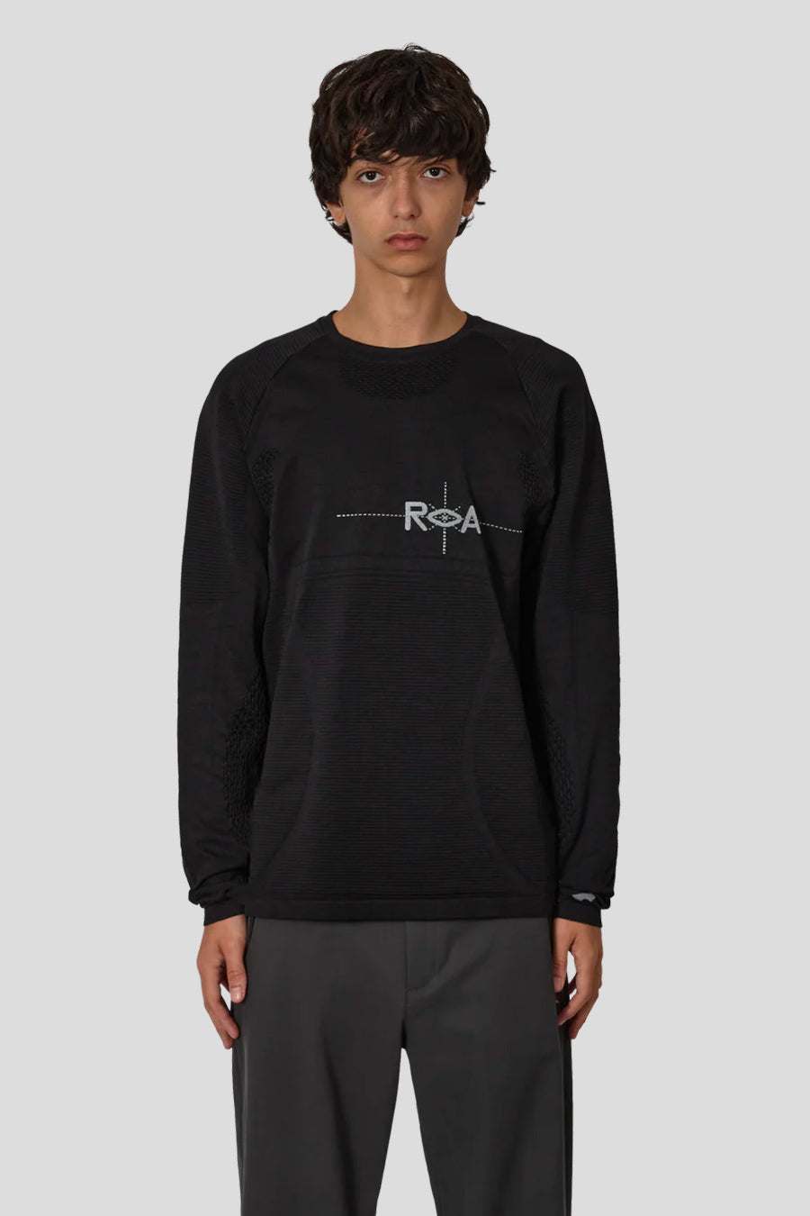 ROA HIKING - BLACK AUNE LONG-SLEEVED SWEATER  - LE LABO STORE