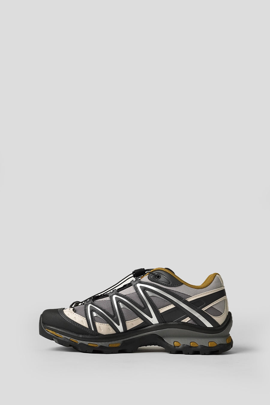 Salomon - SNEAKERS XT-QUEST BLACK, PALOMA ET BRILLANT OLIVE - LE LABO STORE