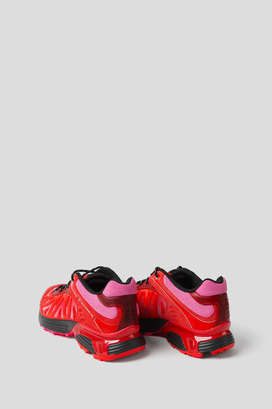 Salomon - SNEAKERS XT-WHISPER ARIES FIERY RED, FUSHIA PINK ET BLACK - LE LABO STORE