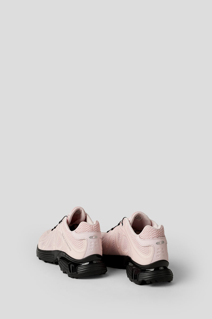 Salomon - SNEAKERS XT-WHISPER VOID ICY PINK, BLACK ET FTW SILVER - LE LABO STORE