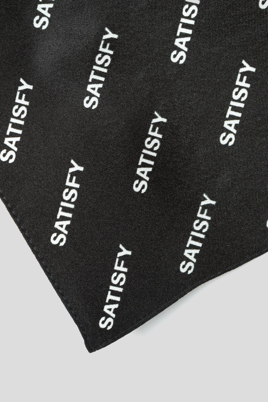 SATISFY - CARRÉ DE SOIE SOFTCELL NOIR - LE LABO STORE
