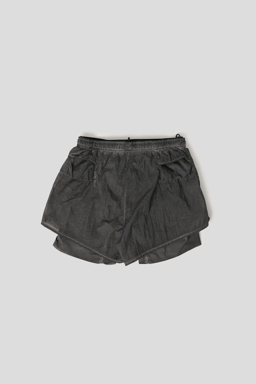 SATISFY - AGED BLACK RIPPY 3 TRAIL SHORT  - LE LABO STORE