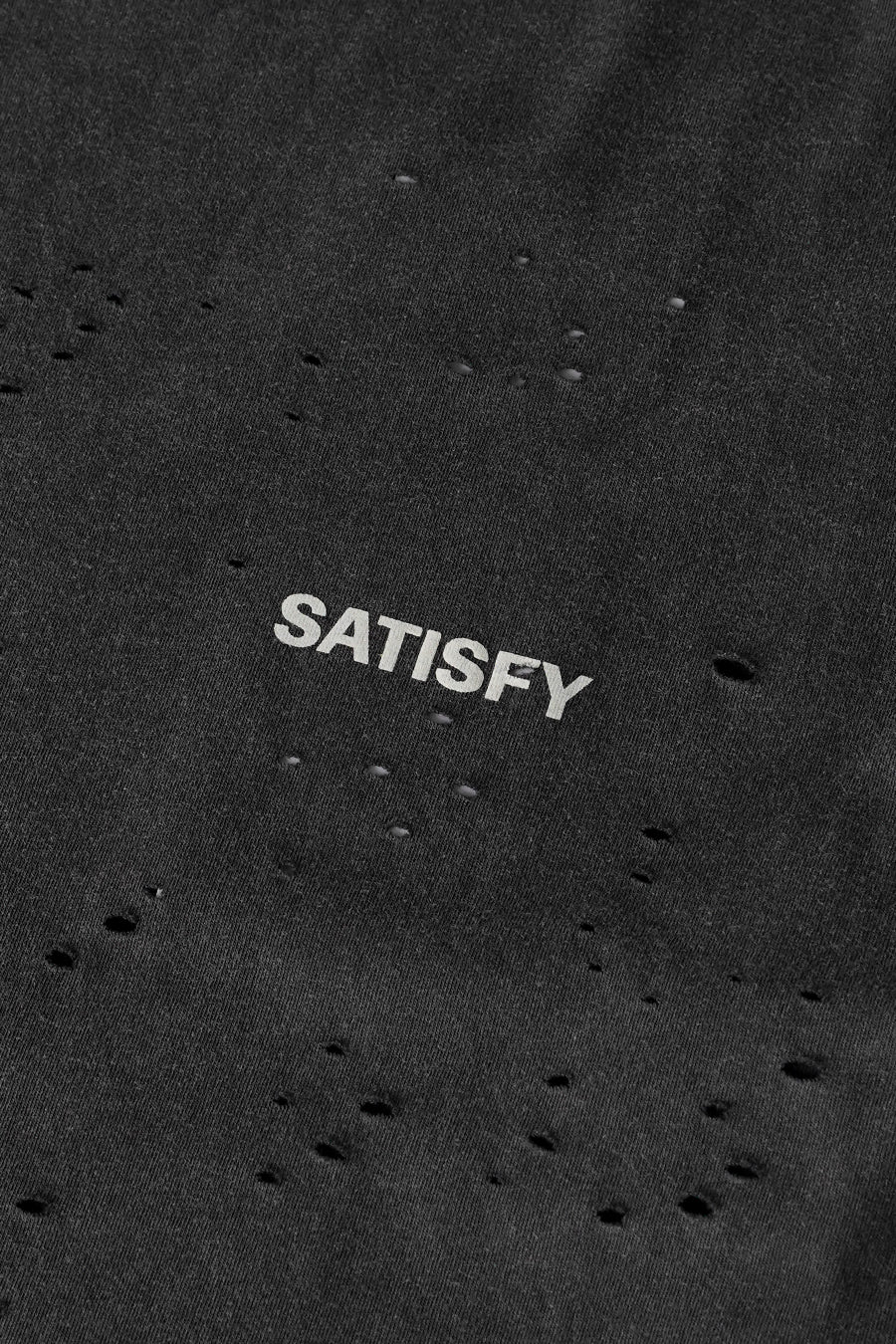 SATISFY - T-SHIRT MOTHTECH LOGO NOIR DÉLAVÉ - LE LABO STORE