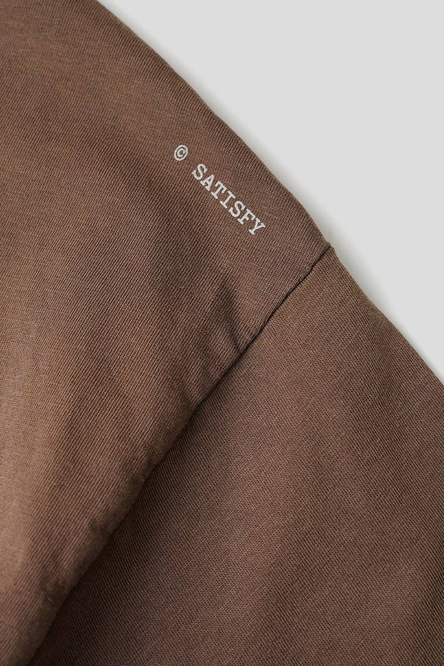 SATISFY - BROWN MOTHTECH LOGO T-SHIRT - LE LABO STORE