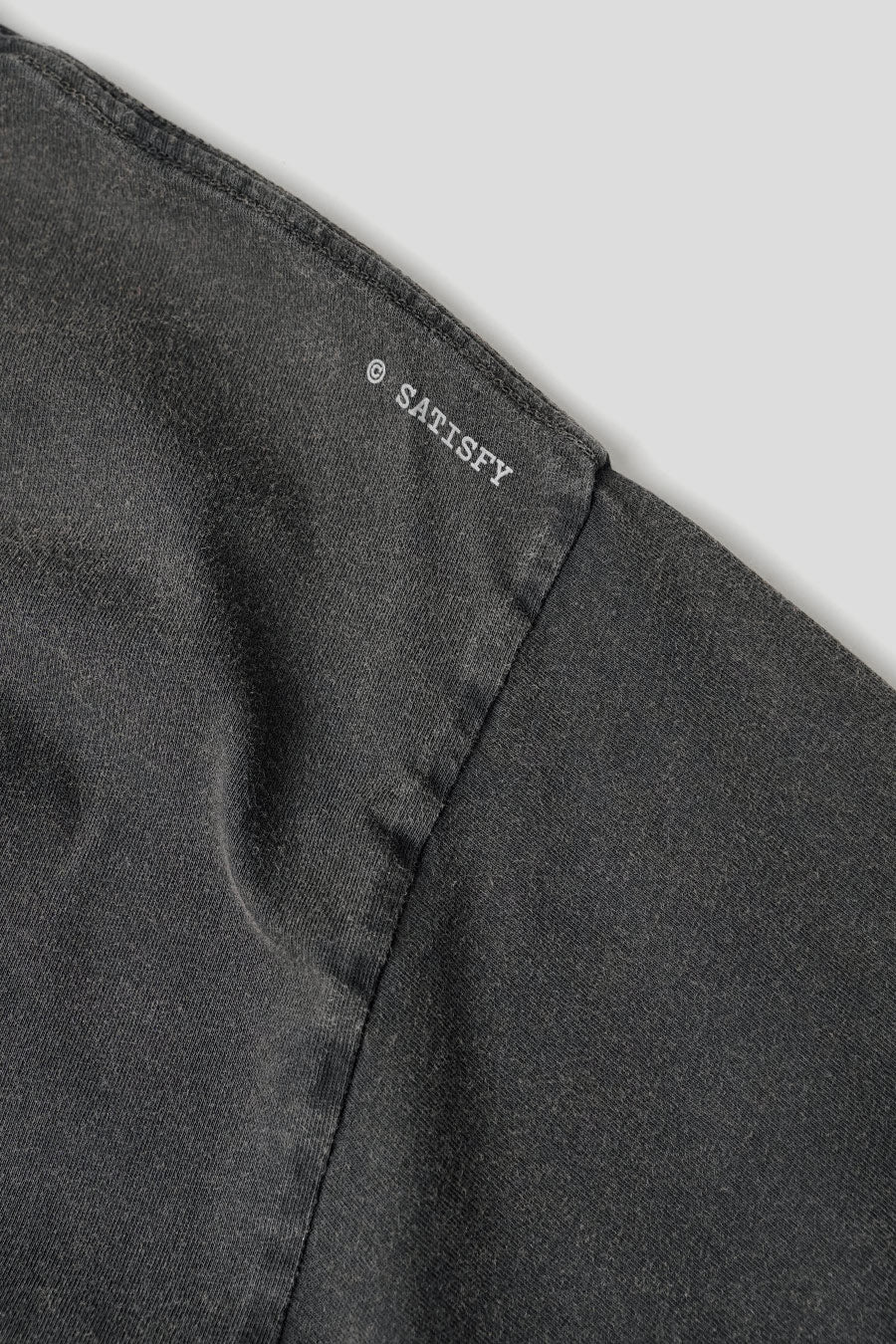 SATISFY - WASHED BLACK MOTHTECH T-SHIRT - LE LABO STORE