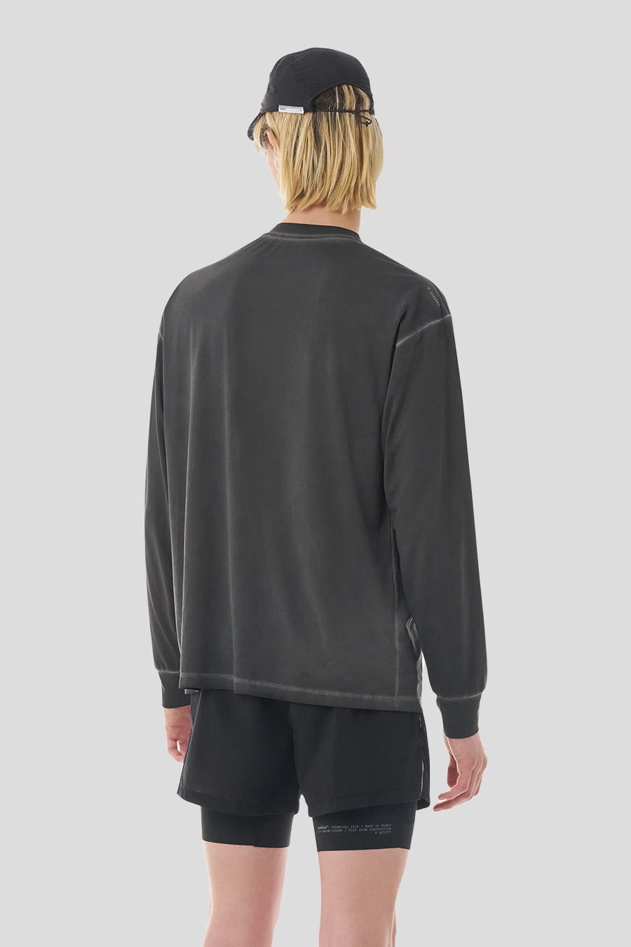 SATISFY - T-SHIRT À MANCHES LONGUES AURALITE NOIR - LE LABO STORE