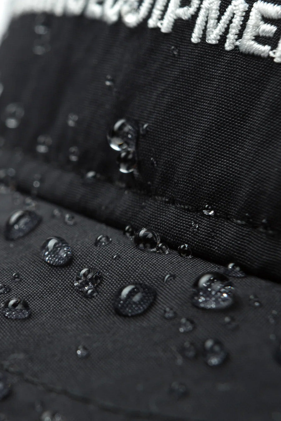 SATISFY - BLACK FLITESILK 5-PANEL PINCH CAP  - LE LABO STORE