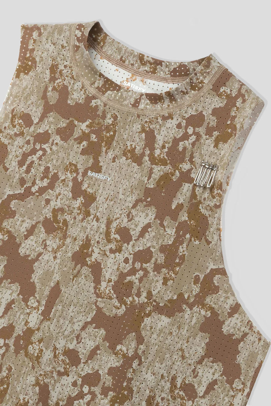 SATISFY - CAMO SPACE-O SLEEVELESS T-SHIRT - LE LABO STORE