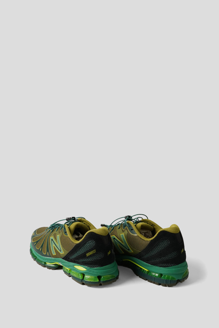 NEW BALANCE - SNEAKERS U18907BP NORDIC GREEN, WAKAME ET OUTFIE - LE LABO STORE