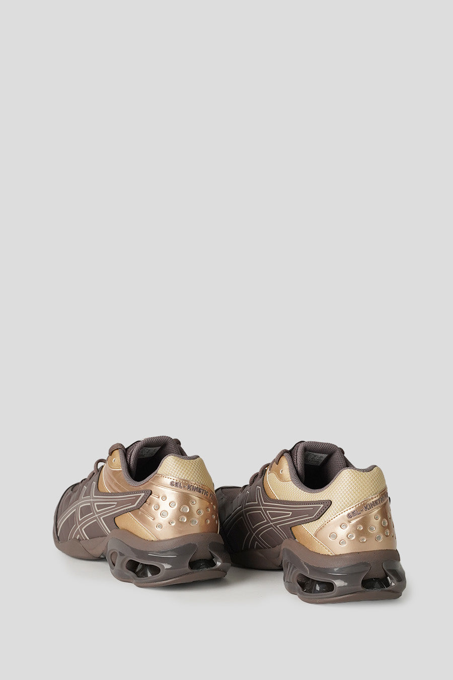 Asics - COCOA POWDER AND CHAMPAGNE GEL-KINECTIC FR SNEAKERS - LE LABO STORE