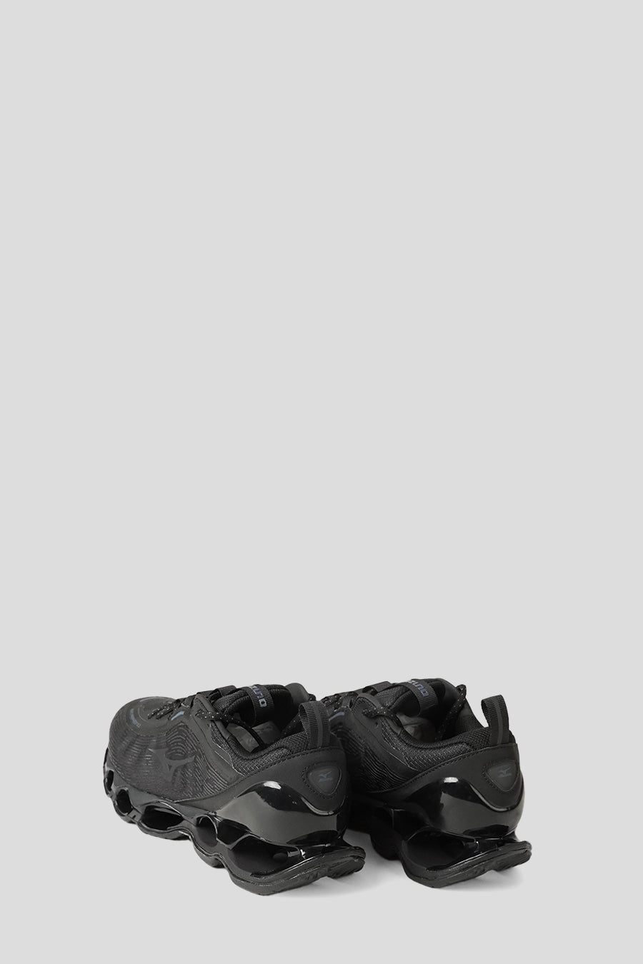 Mizuno - SNEAKERS WAVE PROPHECY 13.2 BLACK AND IRON GATE - LE LABO STORE