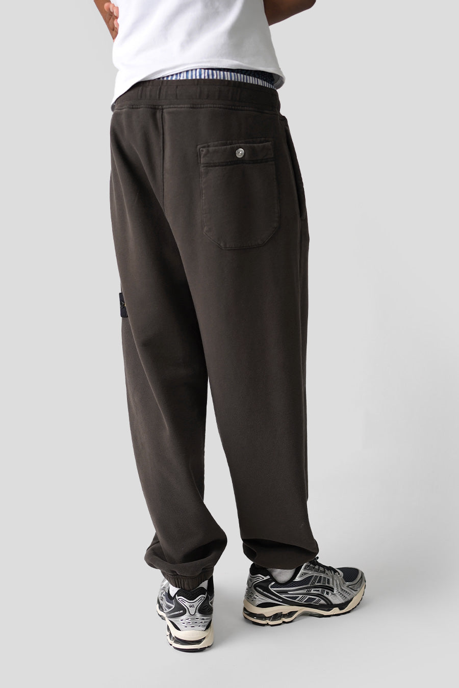 Stone Island - PANTALON DE SURVÊTEMENT GRIS PLOMB - LE LABO STORE