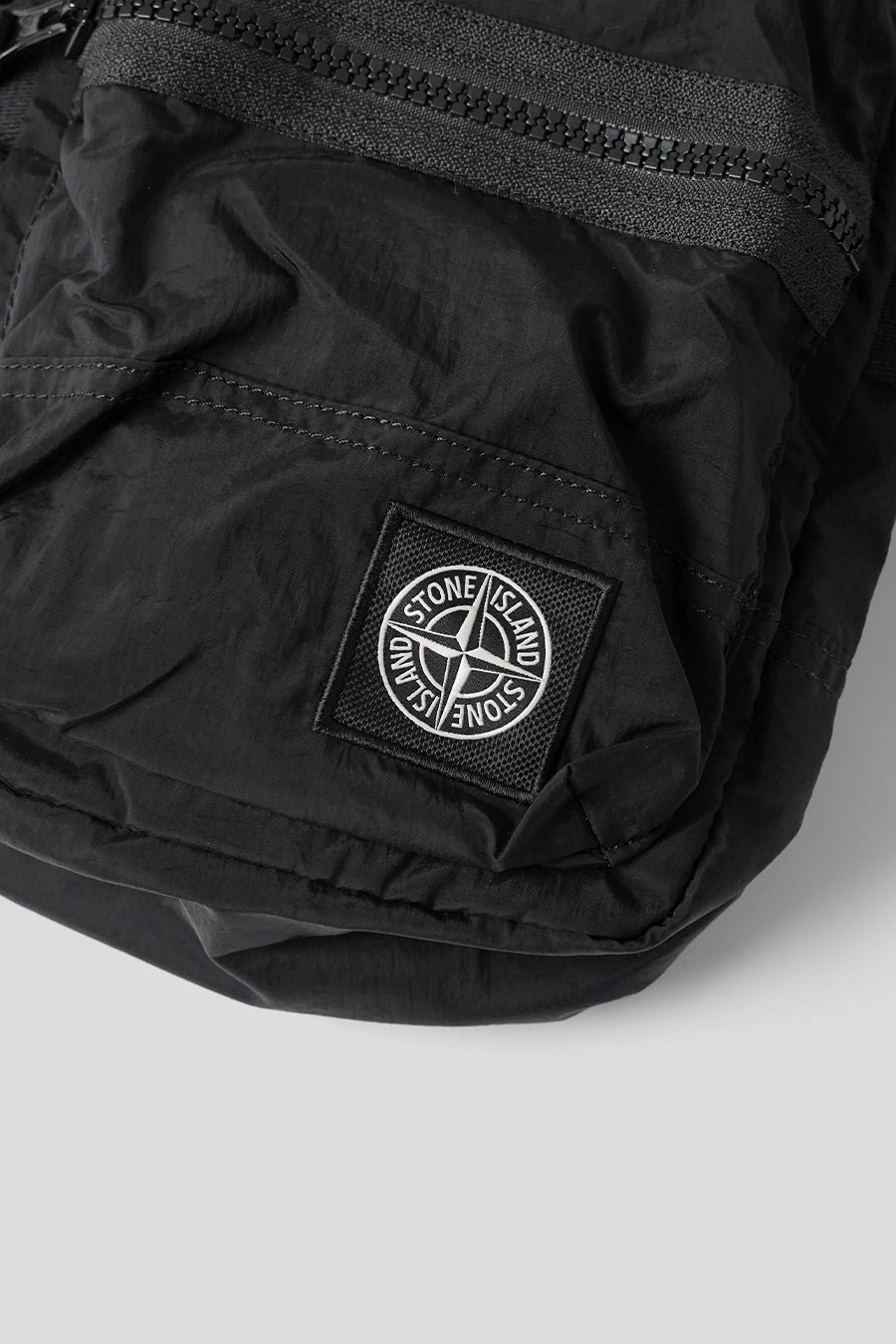 Stone Island - SACOCHE NYLON METAL NOIRE - LE LABO STORE