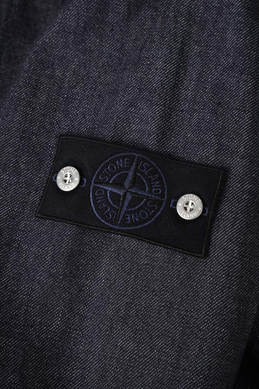 Stone Island - SUR-CHEMISE EN JEAN INDIGO - LE LABO STORE