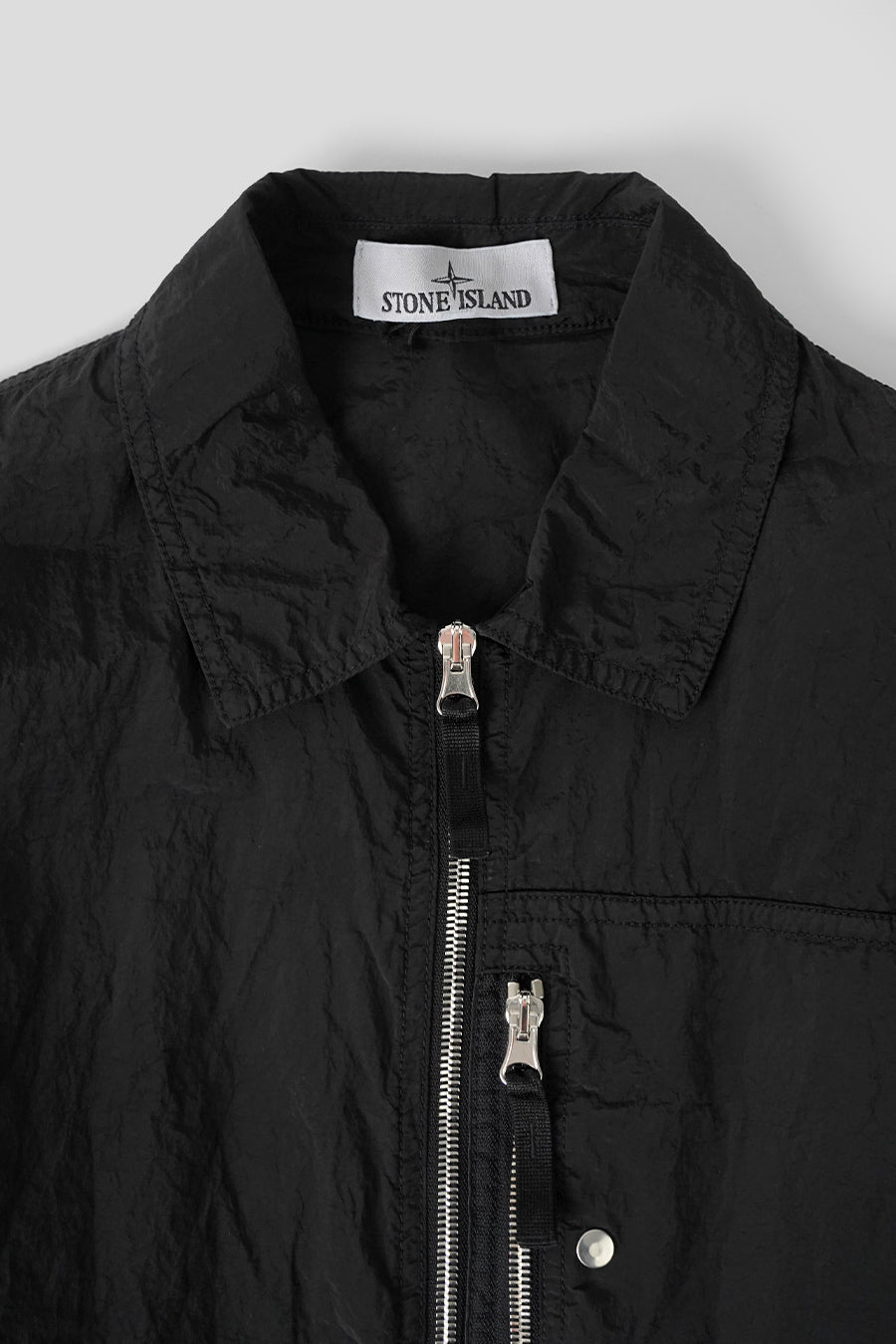 Stone Island - SUR-CHEMISE NYLON METAL NOIRE - LE LABO STORE