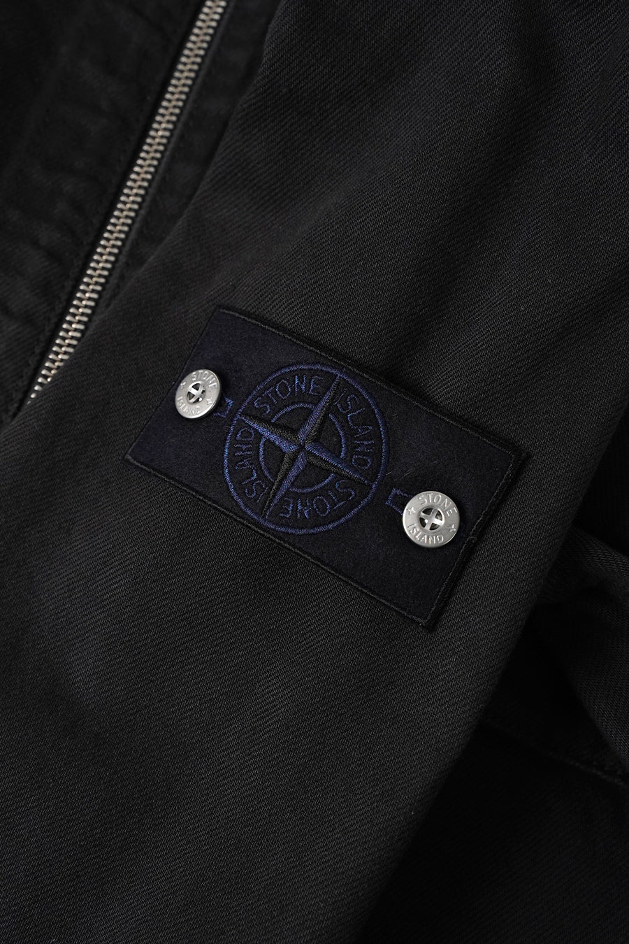 Stone Island - SURCHEMISE EN DENIM NOIRE - LE LABO STORE