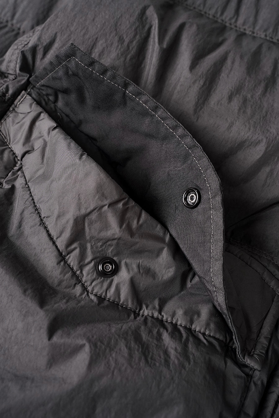 Stone Island - LEAD GRAY GARMENT DYED CRINKLE REPS NY JACKET - LE LABO STORE