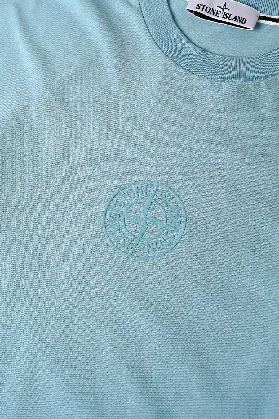 Stone Island - T-SHIRT CAMO COMPASS BLEU CENDRÉ - LE LABO STORE