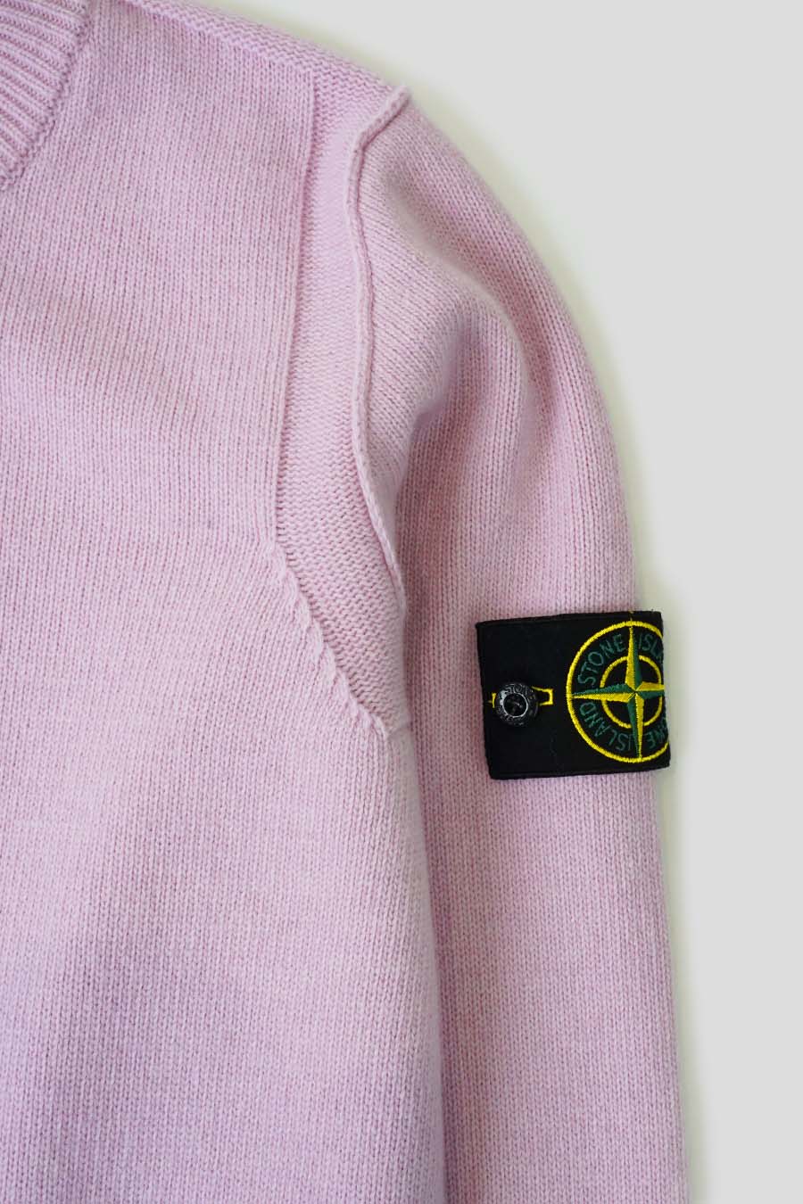 Stone Island - PULL EN LAINE ROSE - LE LABO STORE