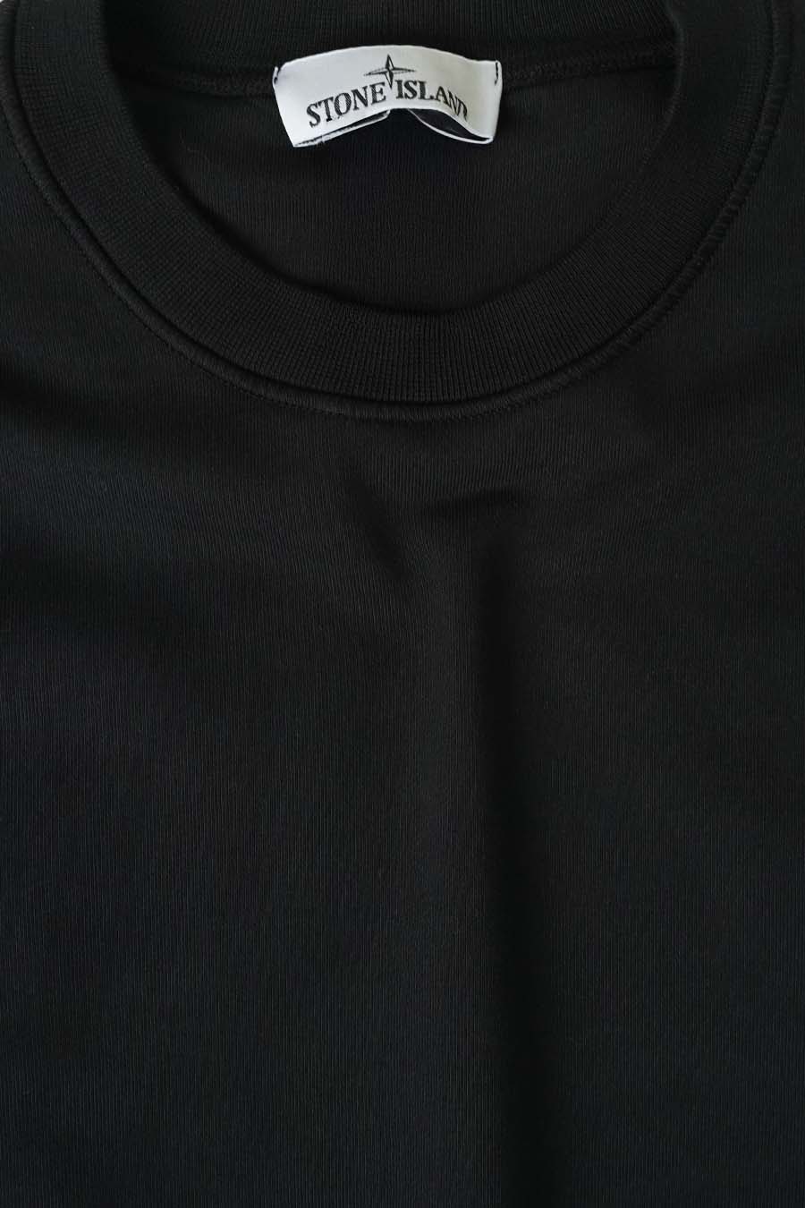 Stone Island - BLACK CREWNECK  - LE LABO STORE