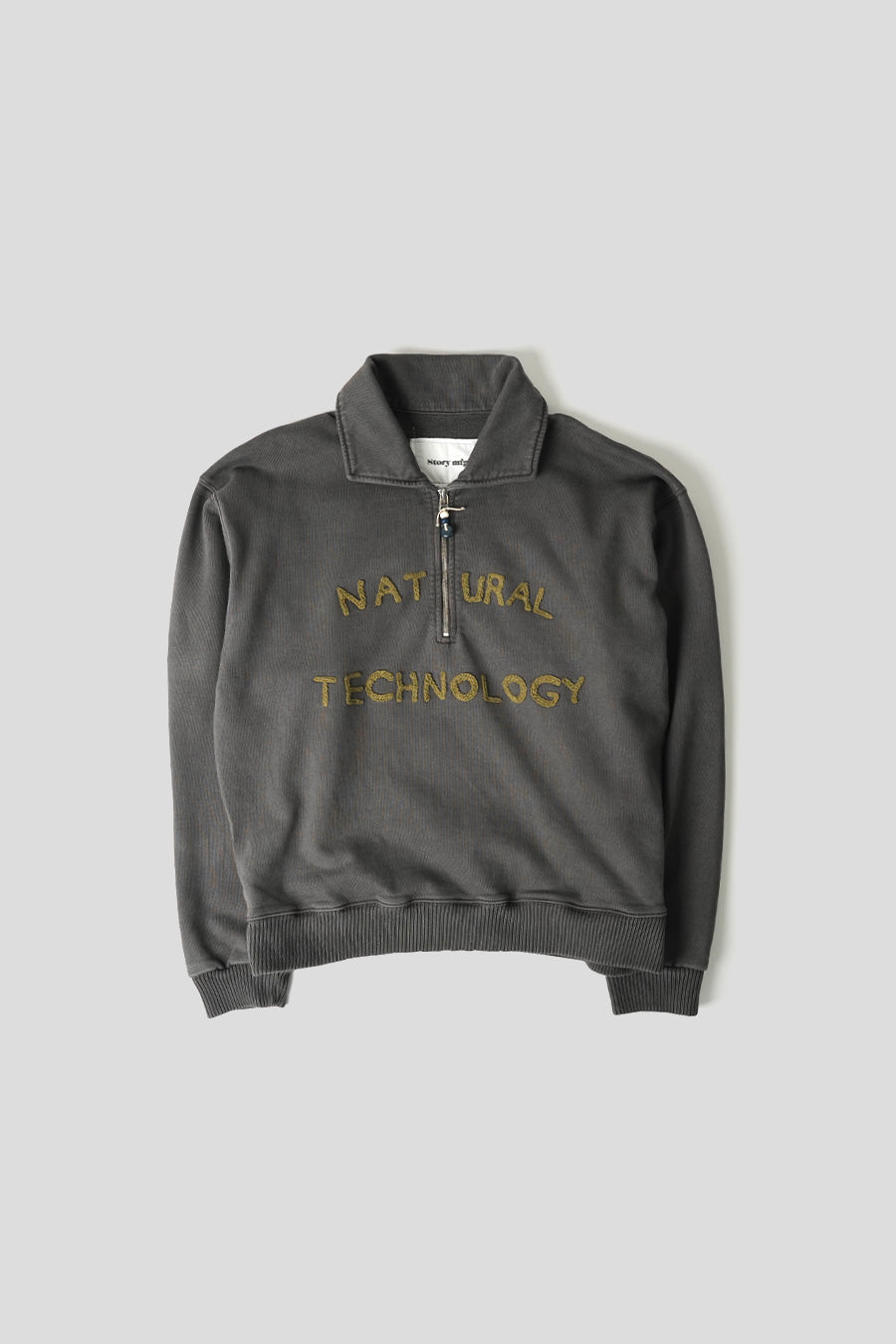 Story mfg. - CHARCOAL GEO HALF ZIP PULL - LE LABO STORE