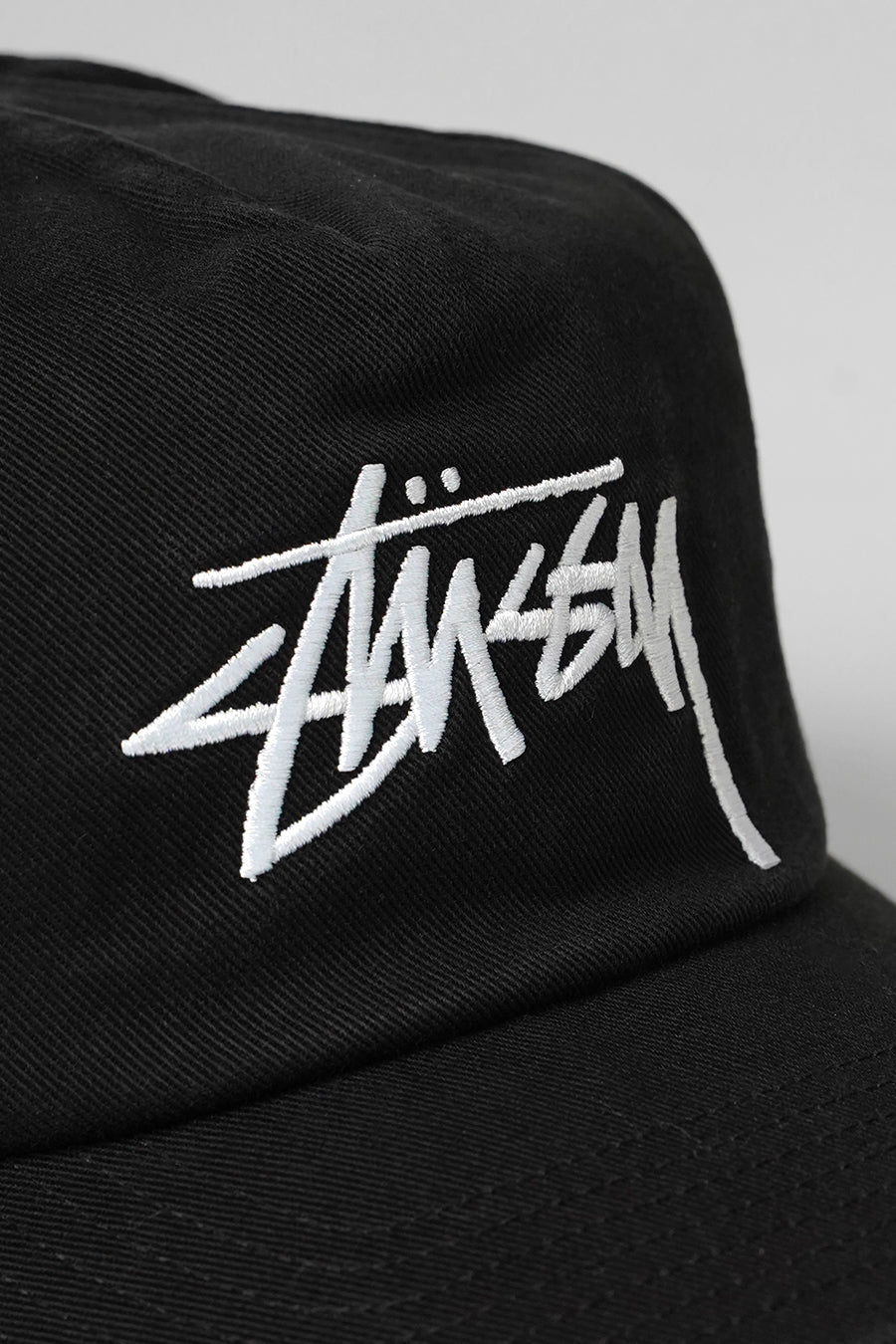 Stussy - CASQUETTE BIG STOCK MID DEPTH NOIRE - LE LABO STORE