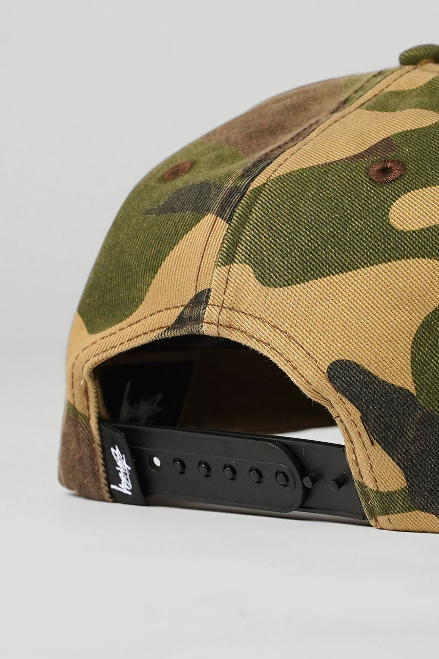 Stussy - CASQUETTE BIG STOCK MID DEPTH WOODLAND CAMO - LE LABO STORE