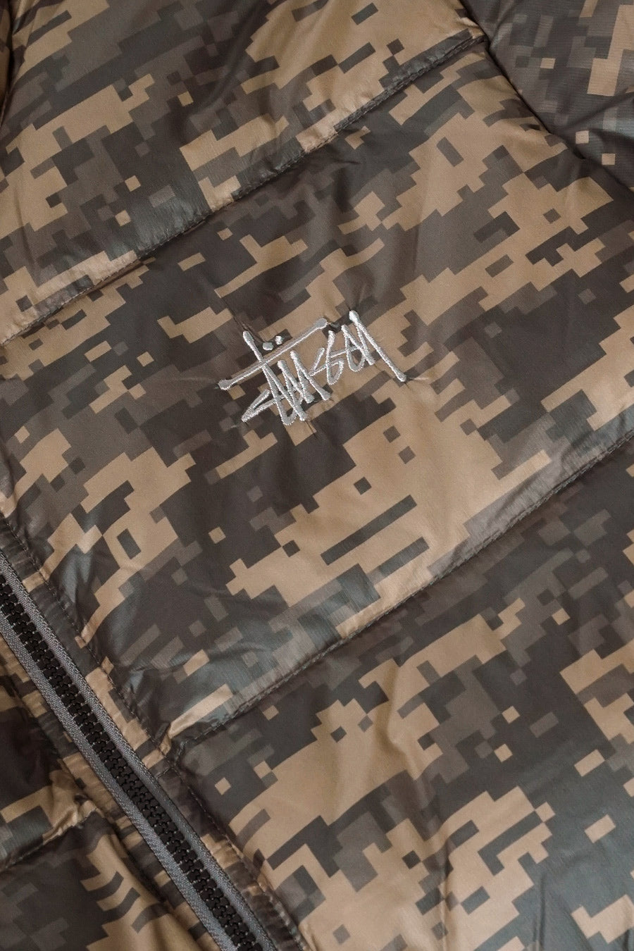 Stussy - DOUDOUNE DOWN MOCK MICRO RIPSTOP DIGI CAMO - LE LABO STORE