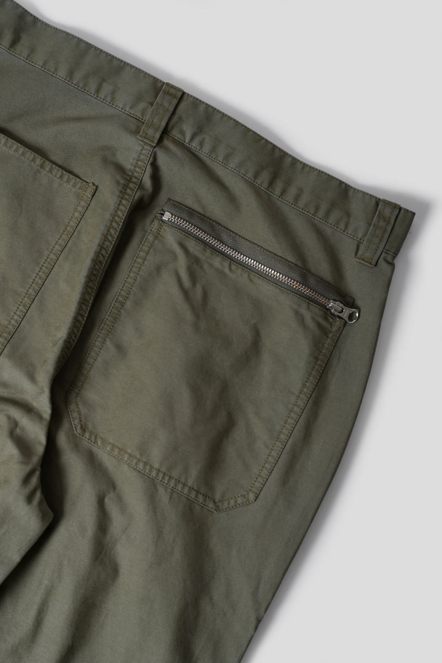 Stussy - PANTALON FLIGHT NYCO OLIVE – LE LABO STORE