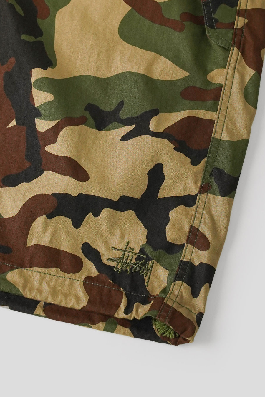 Stussy - WOODLAND CAMO SURPLUS SHORT - LE LABO STORE