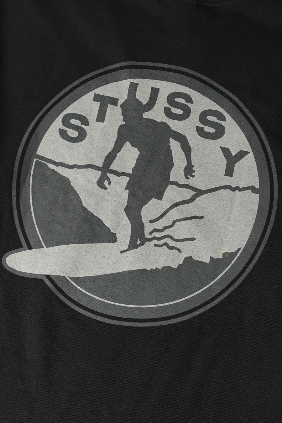 Stussy - T-SHIRT SURF CLUB PIG. DYED NOIR - LE LABO STORE