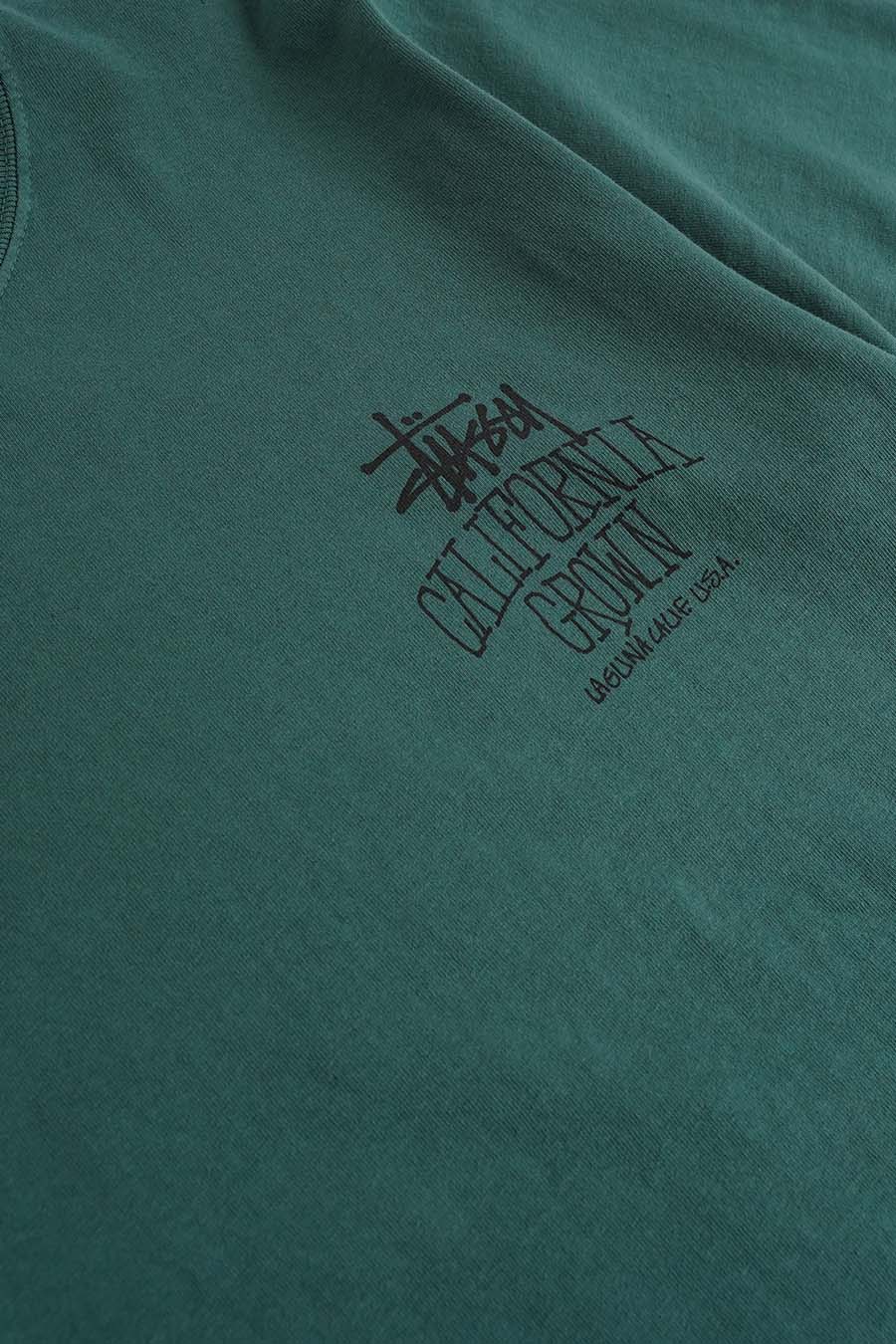 Stussy - T-SHIRT CALI GROWN PIG. DYED VERT FONCÉ - LE LABO STORE