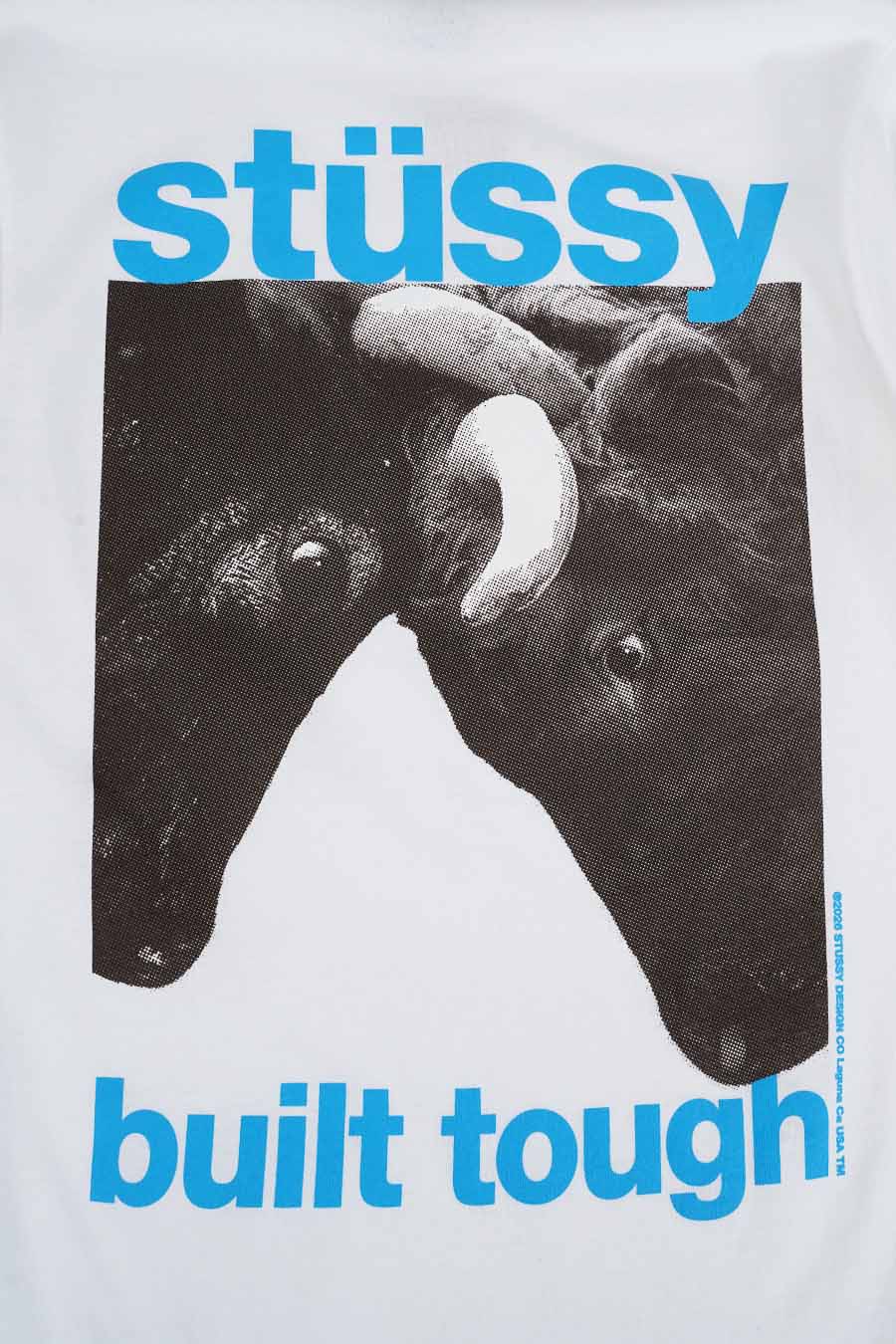 Stussy - T-SHIRT BUILT TOUGH BLANC - LE LABO STORE