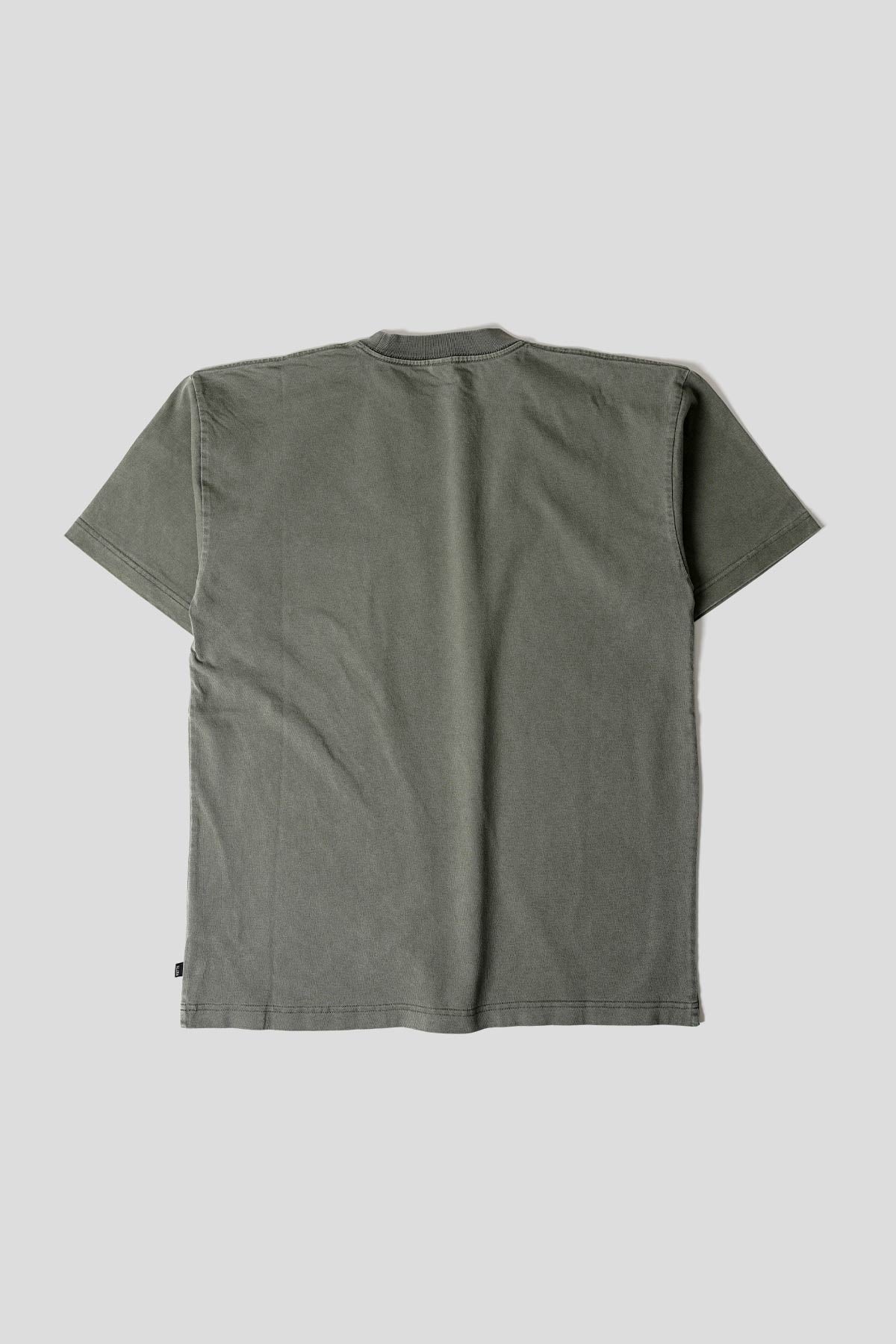 Patta - T-SHIRT BASIC POCKET VERT FONCÉ - LE LABO STORE
