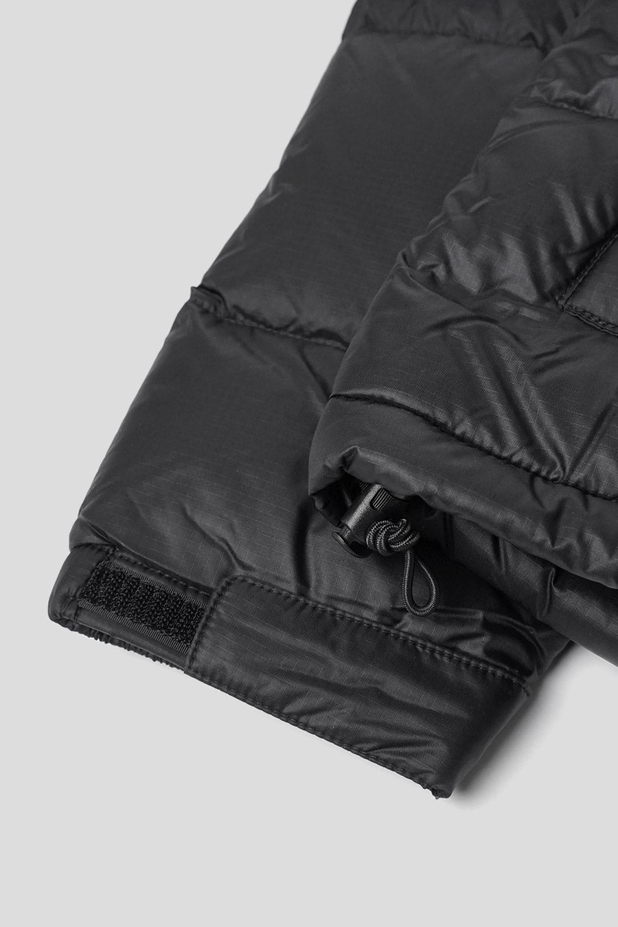 The North Face - DOUDOUNE 1996 RETRO NUPTSE NOIRE - LE LABO STORE