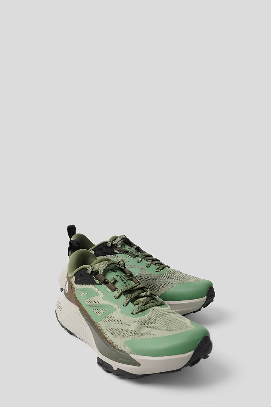 The North Face - SNEAKERS ALTAMESA 500 BARK MIST ET NEW TAUPE GREY - LE LABO STORE